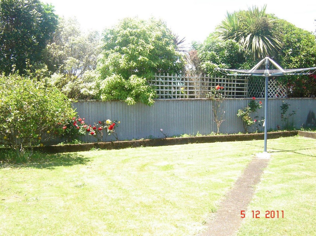 3 Barrett Road, Spotswood, New Plymouth - Carousel 10