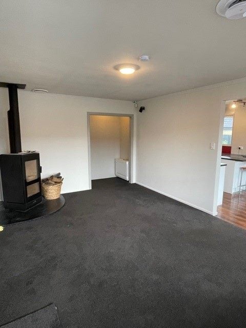 5 Valecrest Avenue, Parklands, Christchurch - Carousel 2
