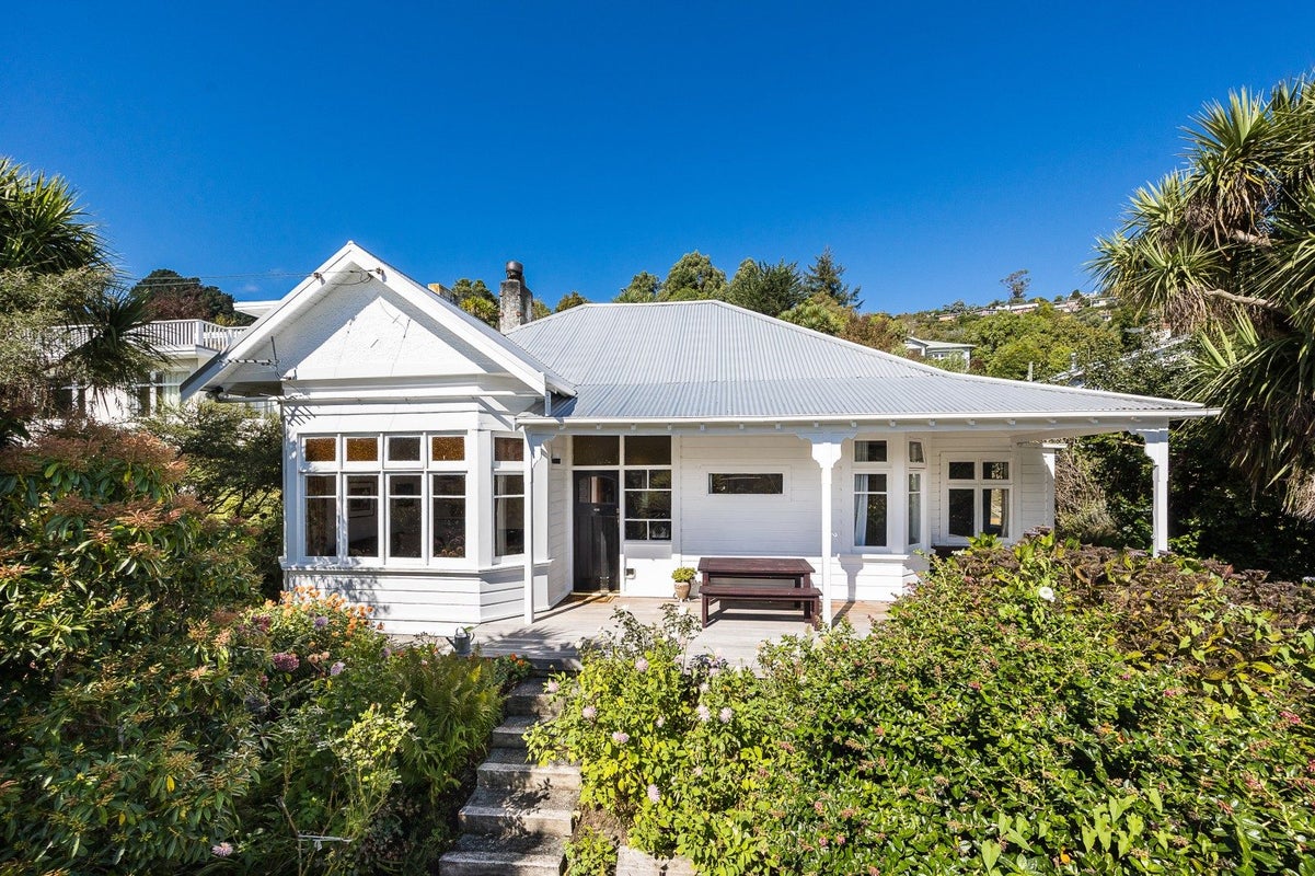 12 Leicester Street, North East Valley, Dunedin - Carousel 1