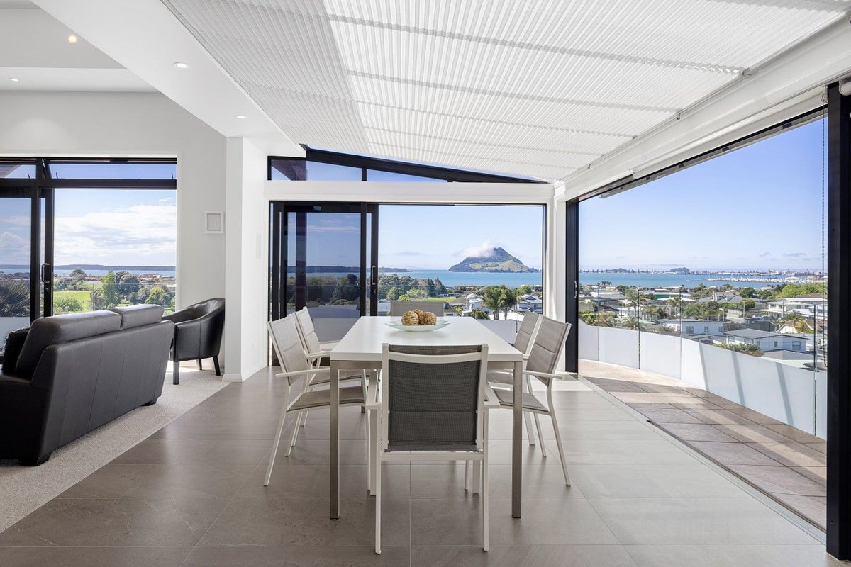 1/26 Pillans Road, Otumoetai, Tauranga - Carousel 1