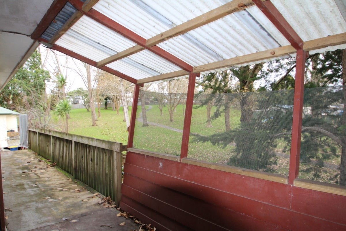 26 Pooks Road, Ranui, Auckland - Carousel 18