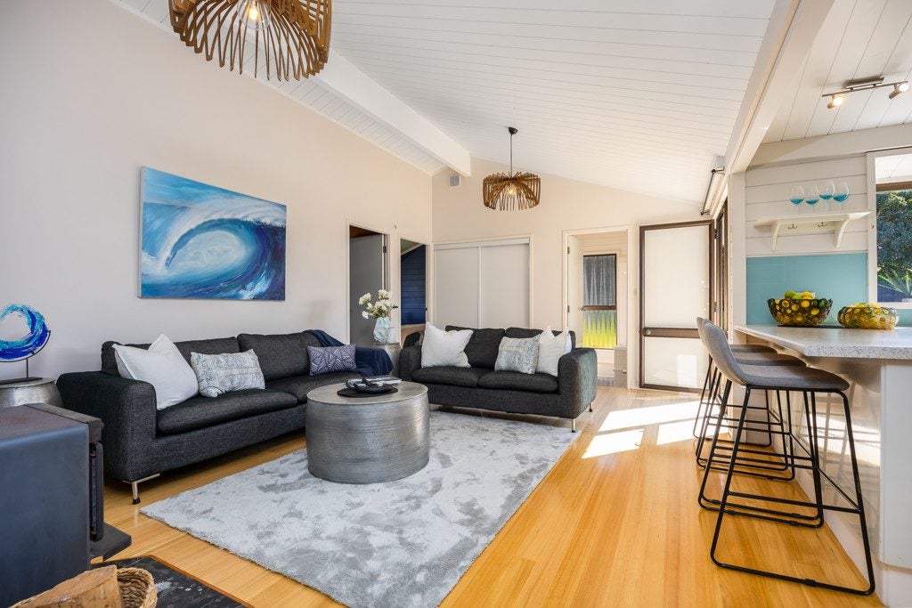 49 Polkinghorne Drive, Manly, Whangaparaoa - Carousel 2