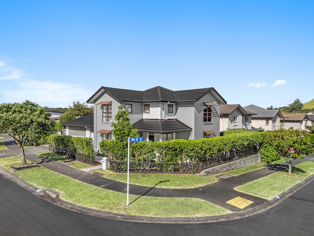 56 Barbarich Drive, Stonefields, Auckland - Carousel 2
