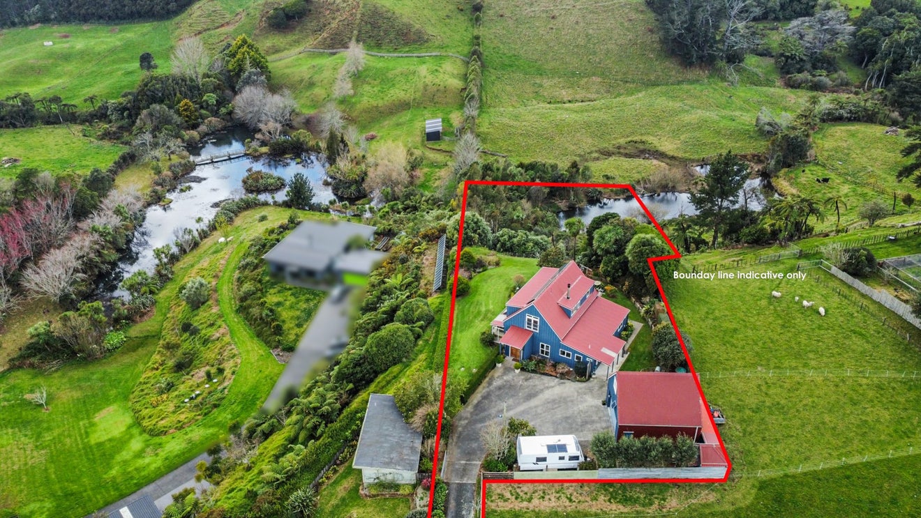 211 Smart Road, Hillsborough, New Plymouth - Carousel 28