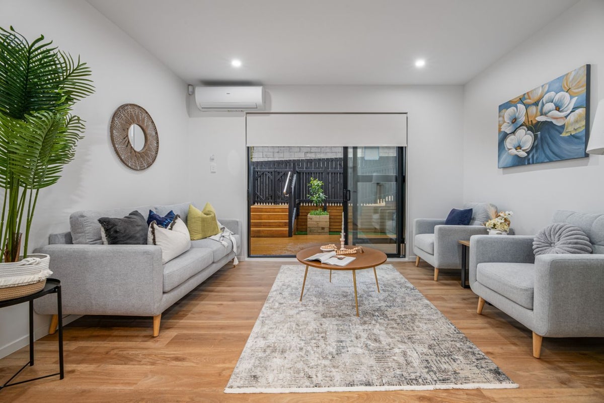 5/29 Tudor Road, Henderson, Auckland - Carousel 2
