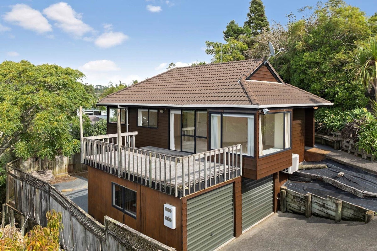 1/9 Relko Crescent, Torbay, Auckland - Carousel 1