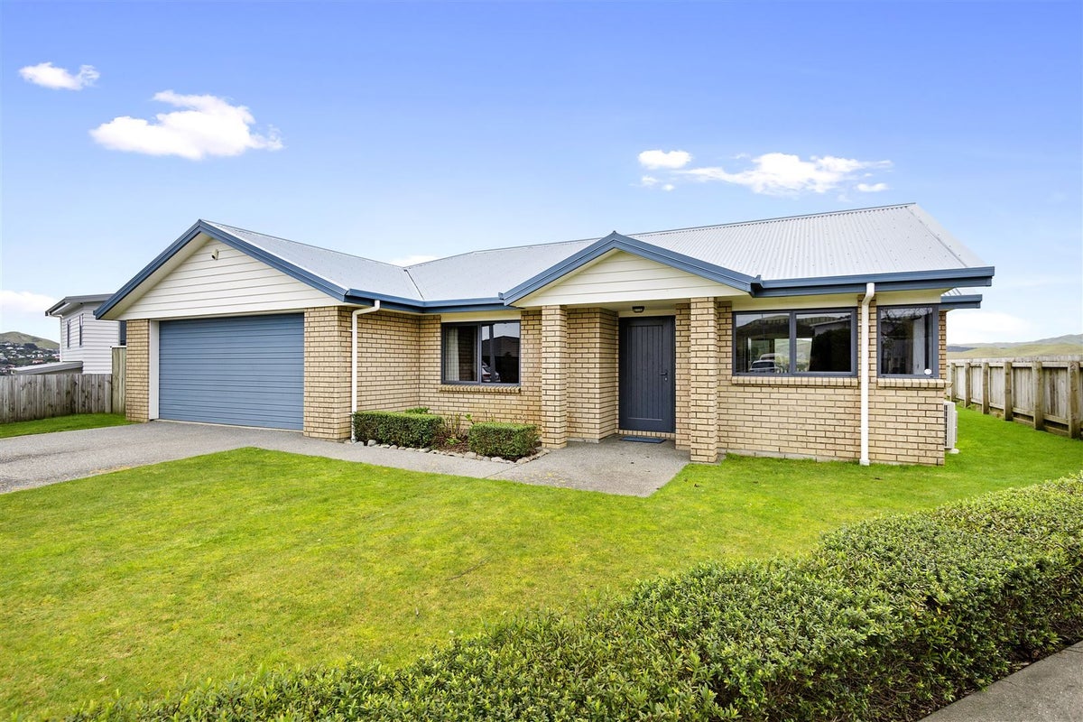 8 Saint Kitts Place, Grenada Village, Wellington - Carousel 17
