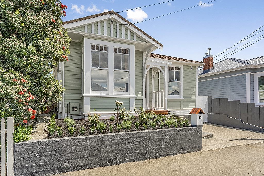 23 Bolton Street, Petone, Lower Hutt - Carousel 29