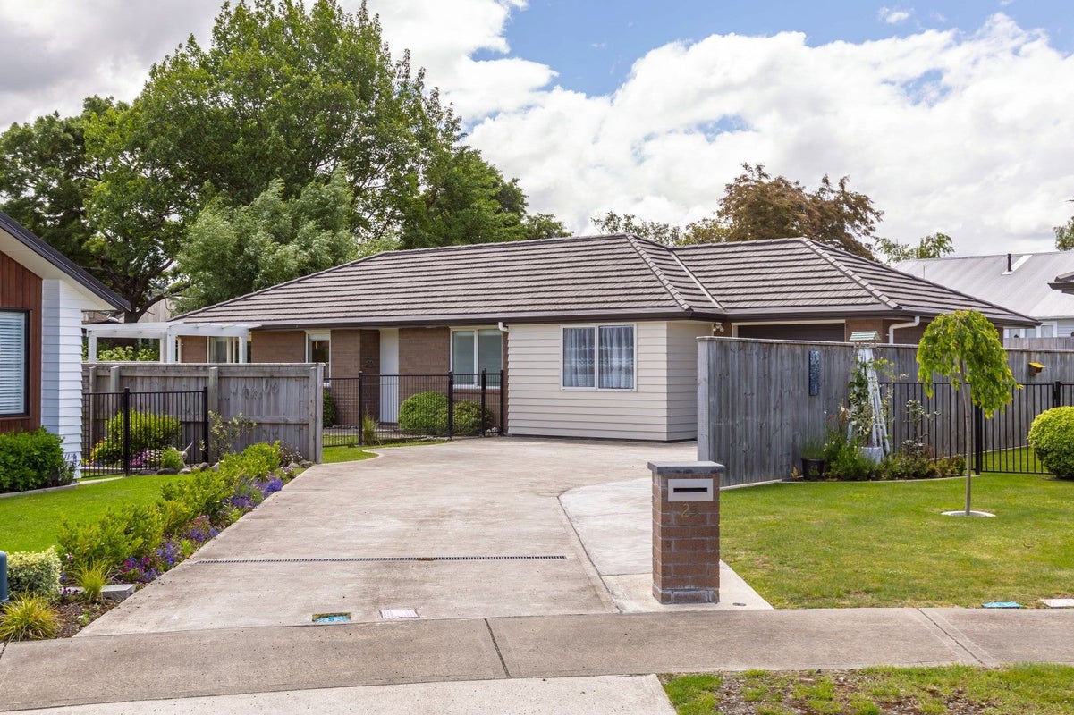 25 Tarata Grove, Lansdowne, Masterton - Carousel 2
