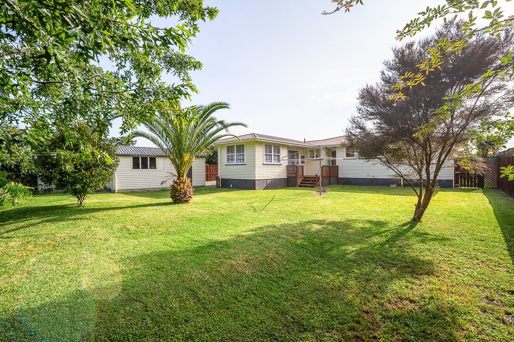 63 Fitzroy Avenue, Fitzroy, Hamilton - Carousel 2