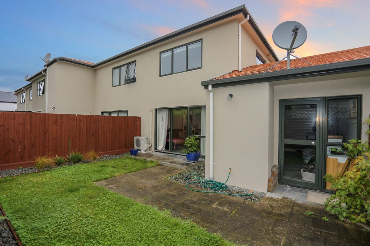 3/436 Barbadoes Street, Edgeware, Christchurch - Carousel 12