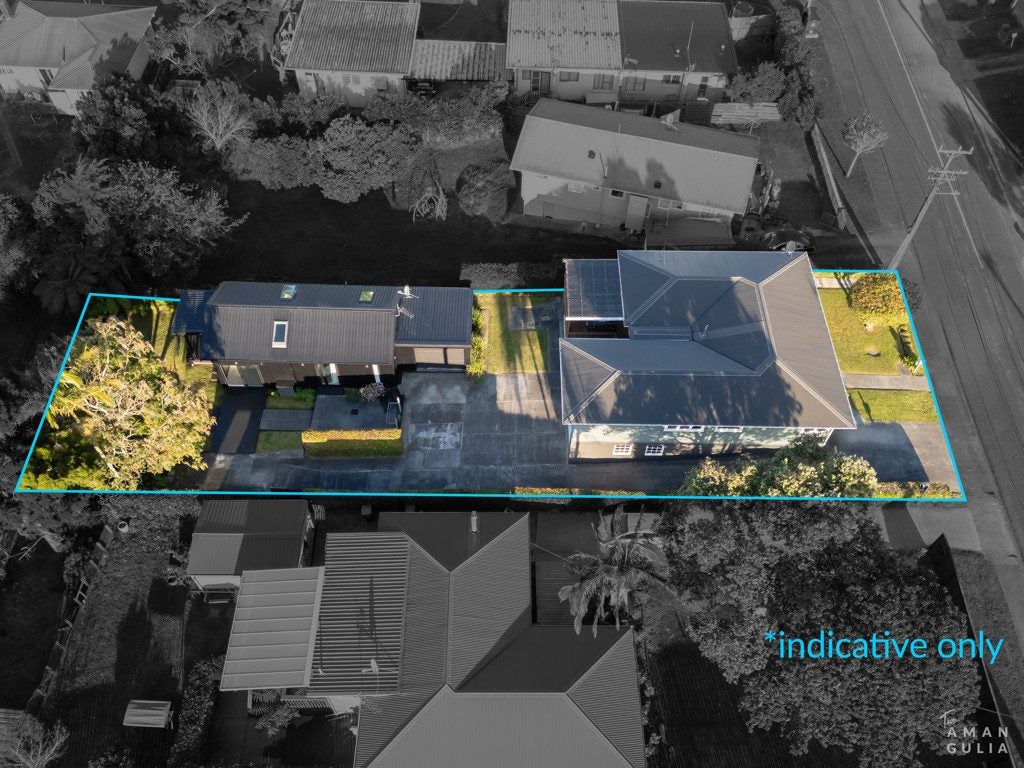 27 Amberley Avenue, Te Atatu South, Auckland - Carousel 2