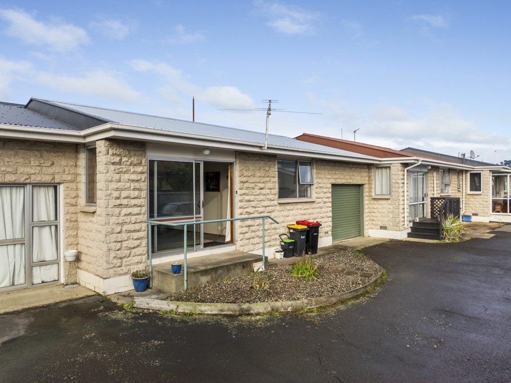 16B Grove Street, Saint Kilda, Dunedin - Carousel 1