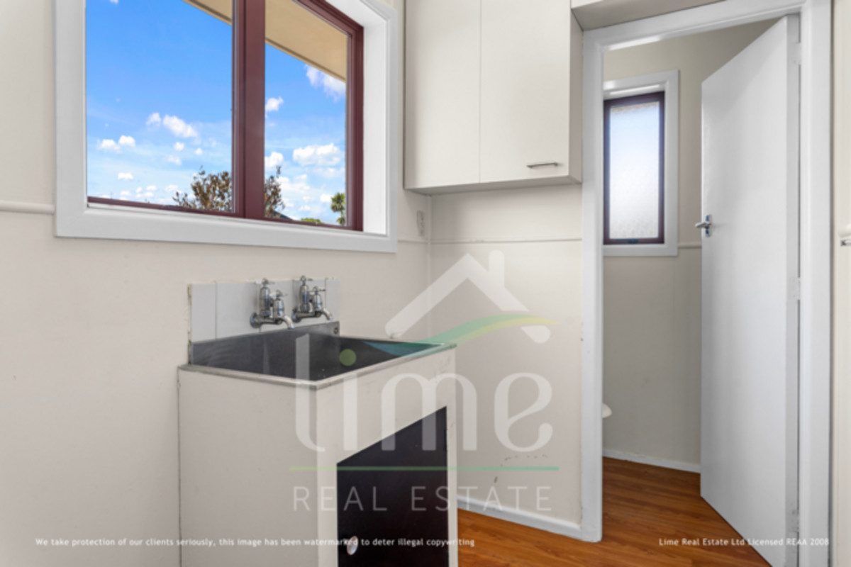 24 Ariki Place, Hei Hei, Christchurch - Carousel 12