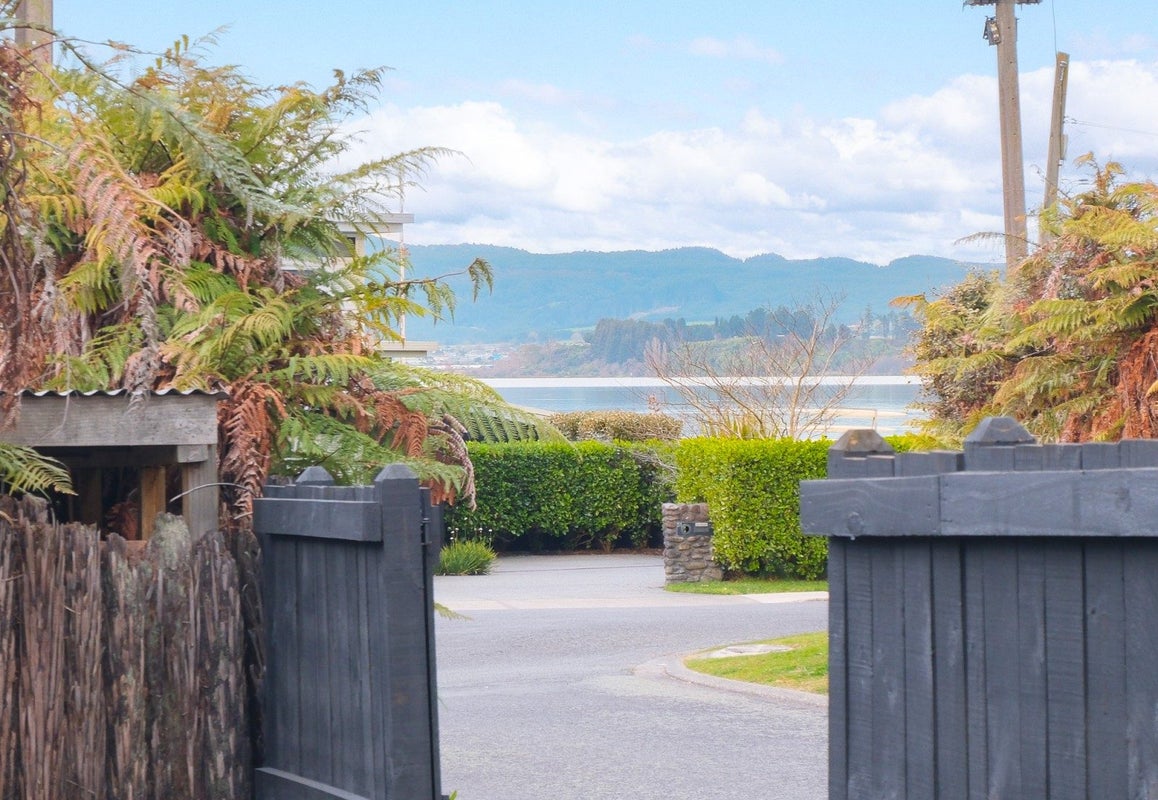 3 Turipuku Street, Koutu, Rotorua - Carousel 2