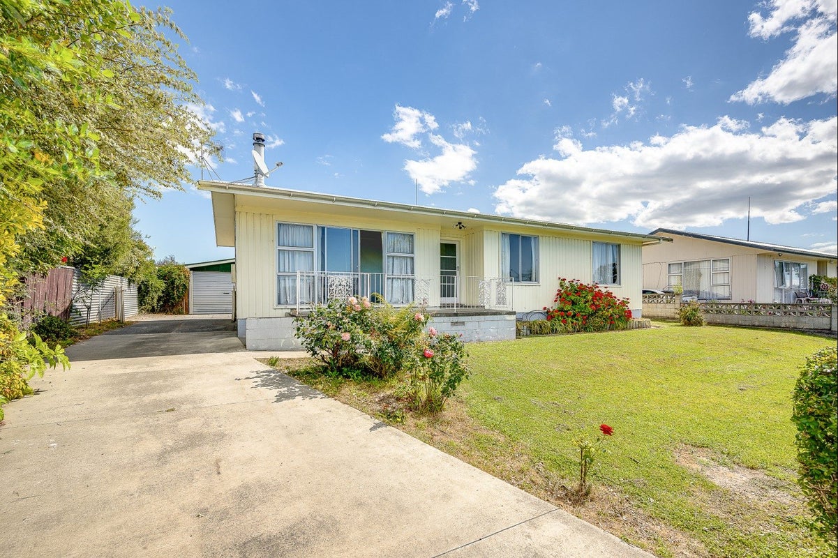5 Plunket Street, Tamatea, Napier - Carousel 2