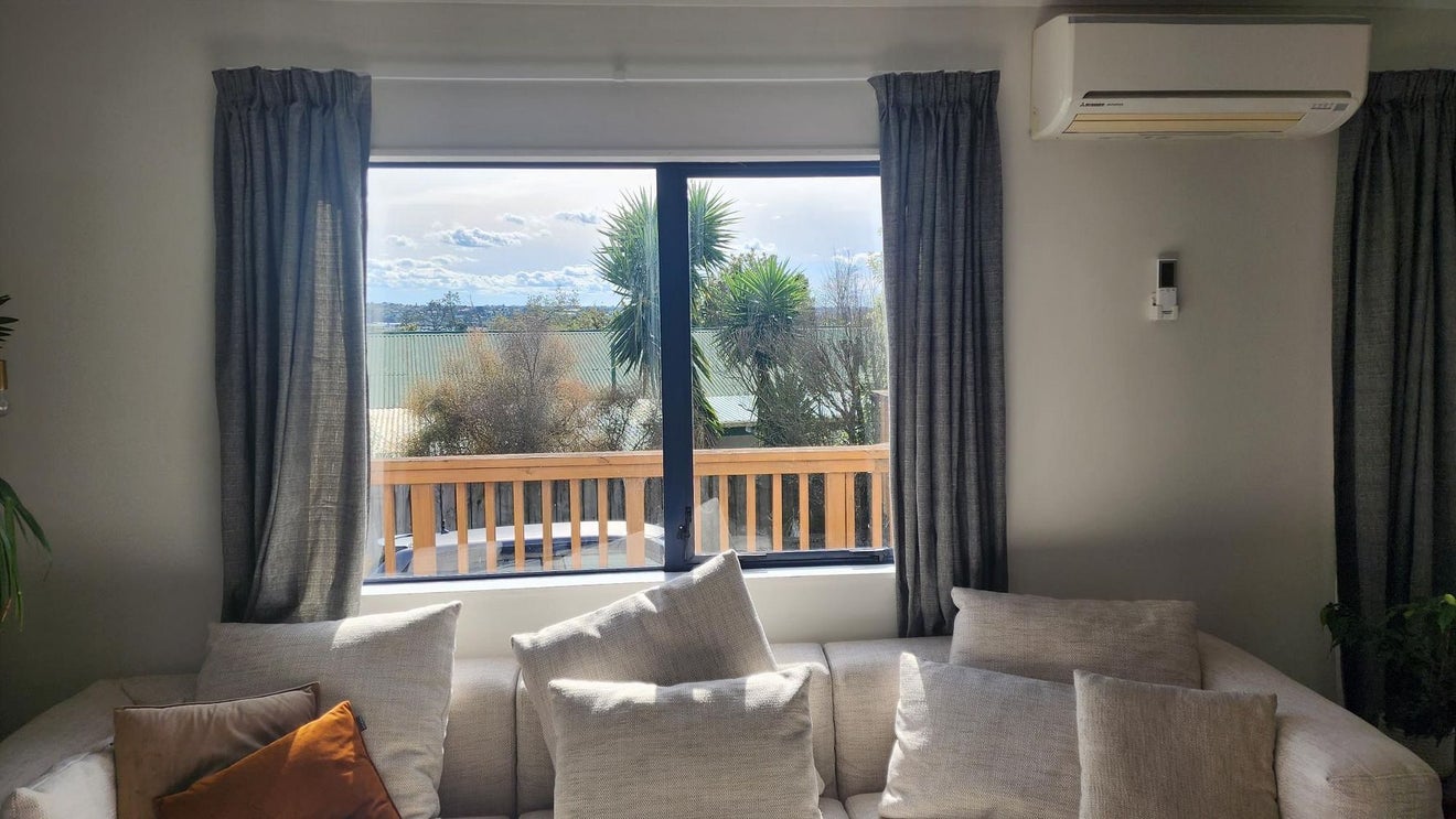 2A Seymour Road, Sunnyvale, Auckland - Carousel 2