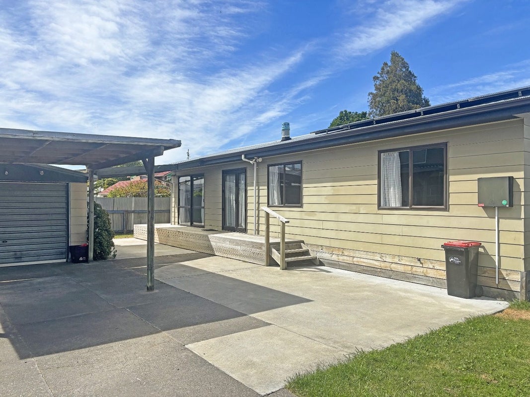 28A Massey Crescent, Marewa, Napier - Carousel 1