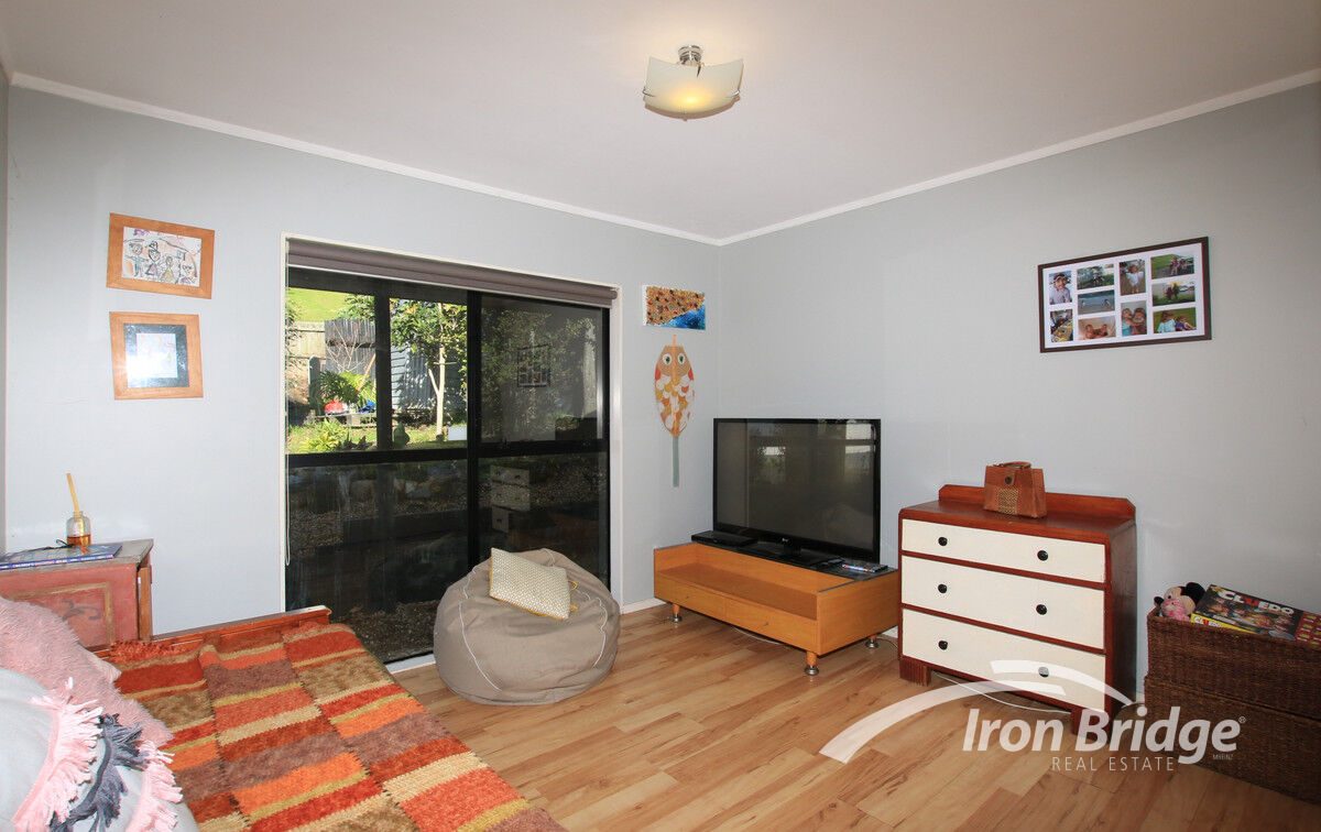 3/21 Taurus Crescent, Beach Haven, Auckland - Carousel 2