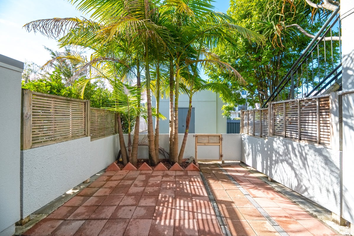 32/5 Carolina Place, Albany, Auckland - Carousel 2