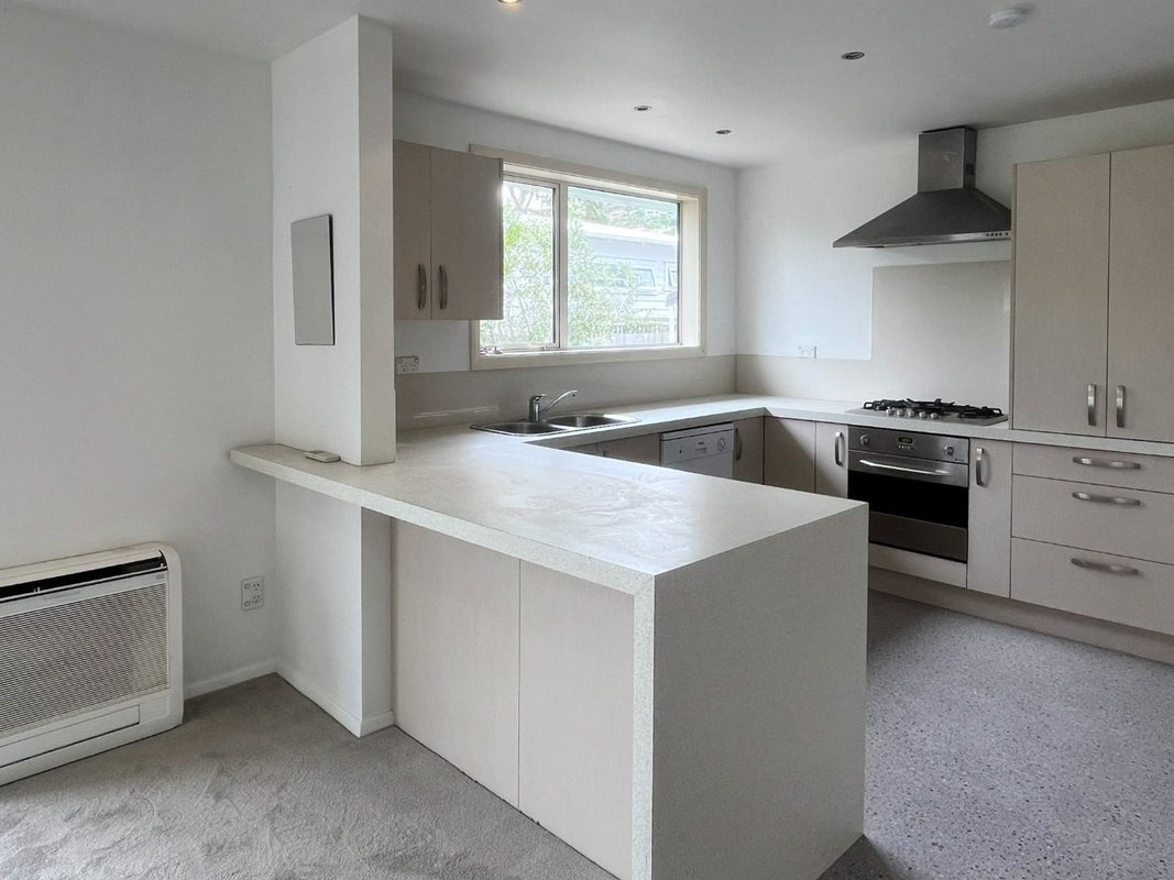 11 van Asch Street, Sumner, Christchurch - Carousel 2