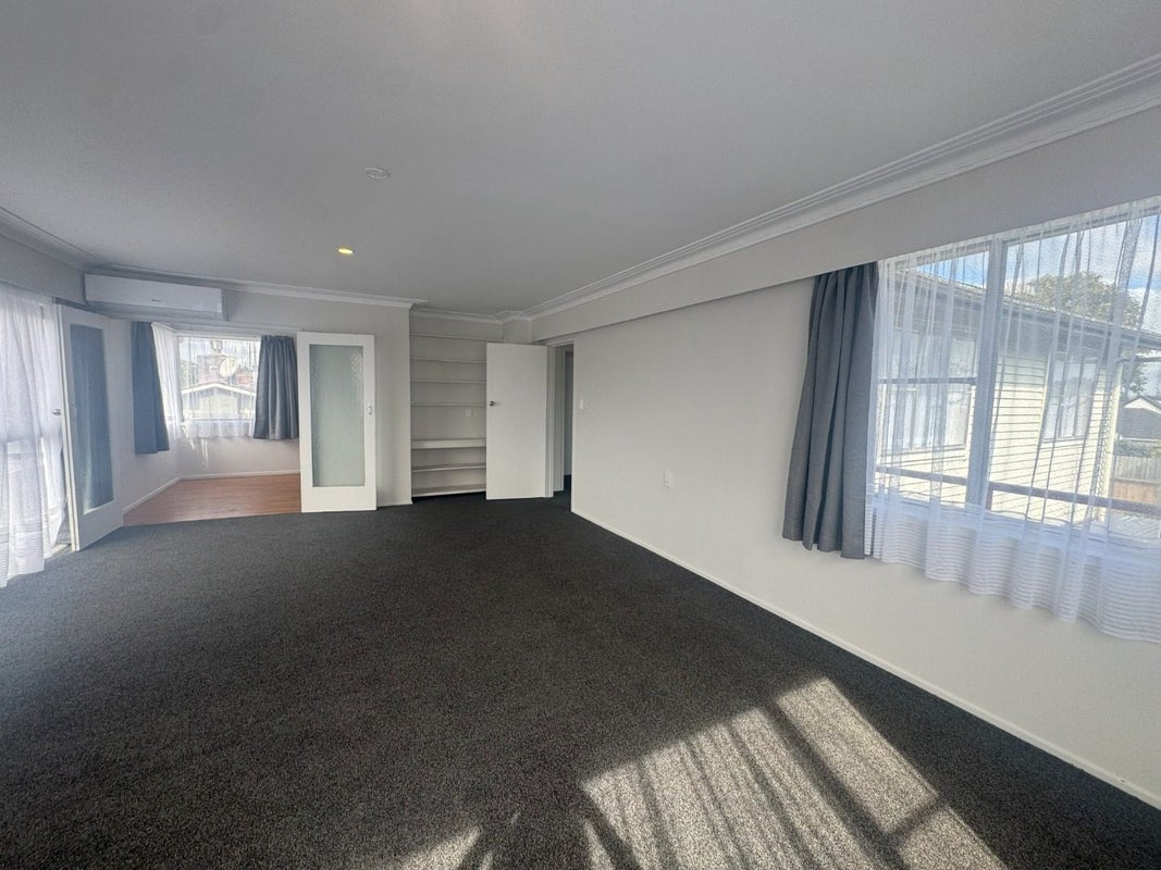 1/9C Jellicoe Road, Manurewa, Auckland - Carousel 2
