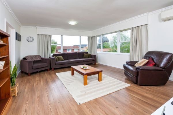 3 Juliet Avenue, Howick, Auckland - Carousel 2