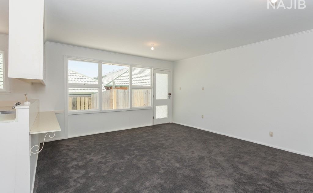 2/73 Fairfield Avenue, Addington, Christchurch - Carousel 2