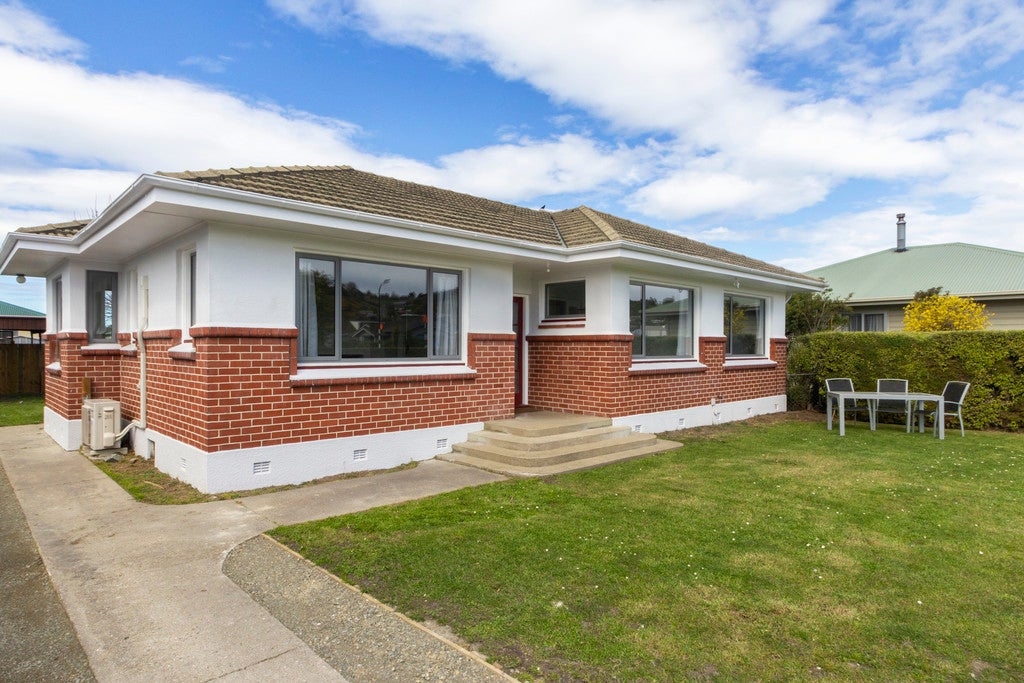 431 Thames Highway, Oamaru North, Oamaru - Carousel 1