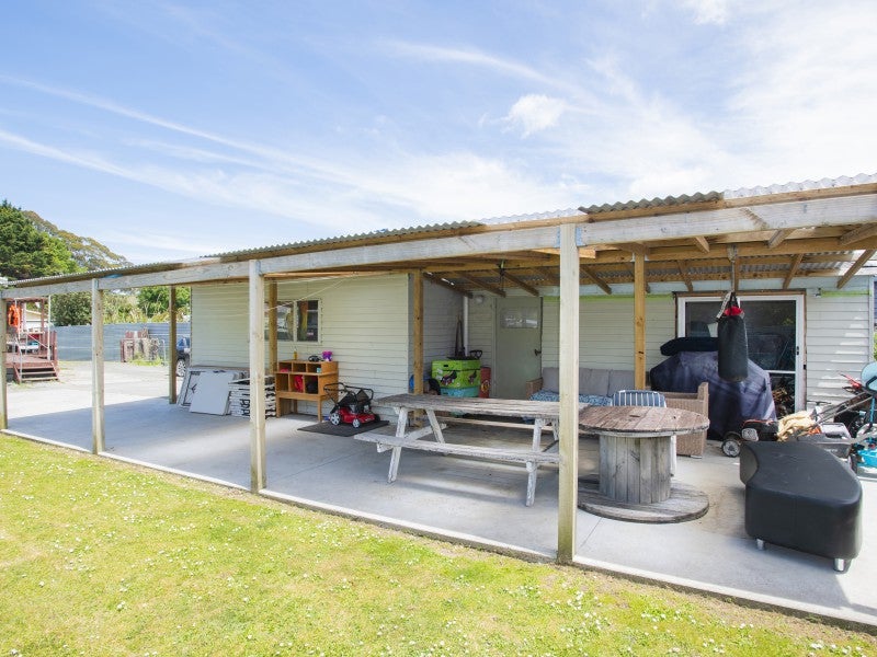 4 Alice Street, Outer Kaiti, Gisborne - Carousel 2
