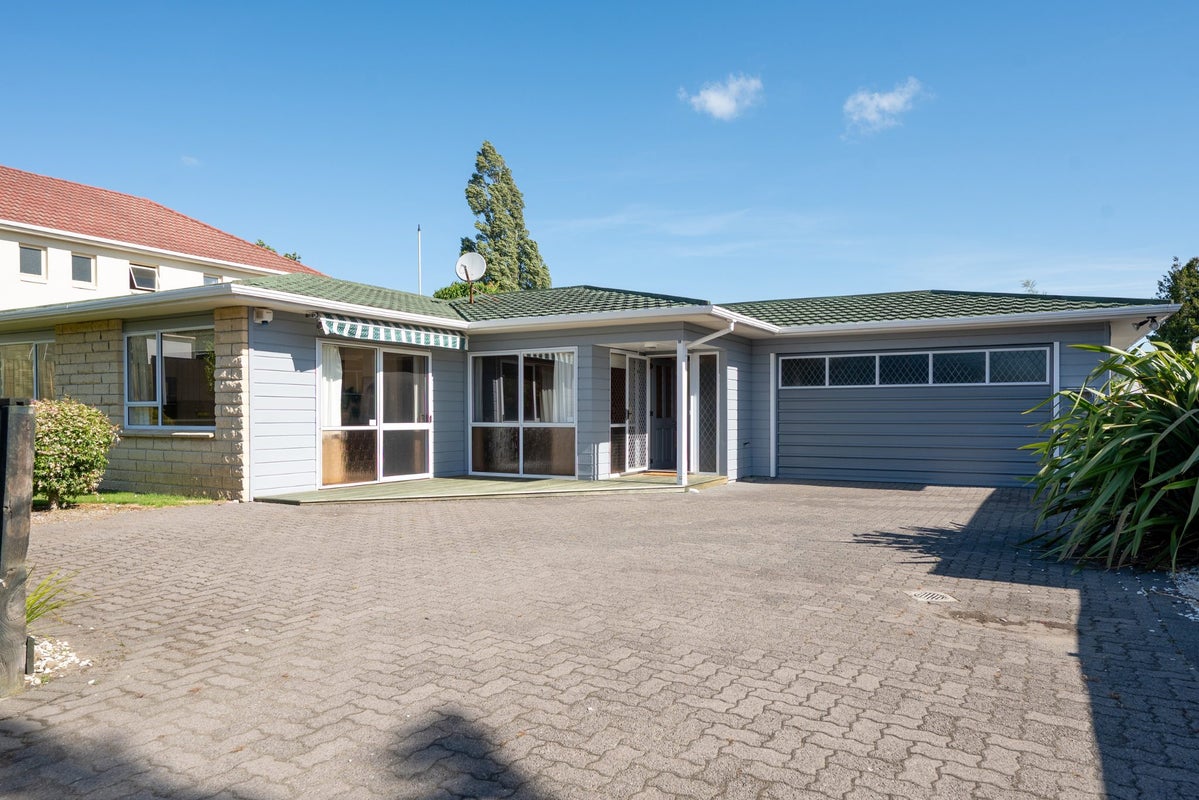 6A Robertson Street, Glenholme, Rotorua - Carousel 2