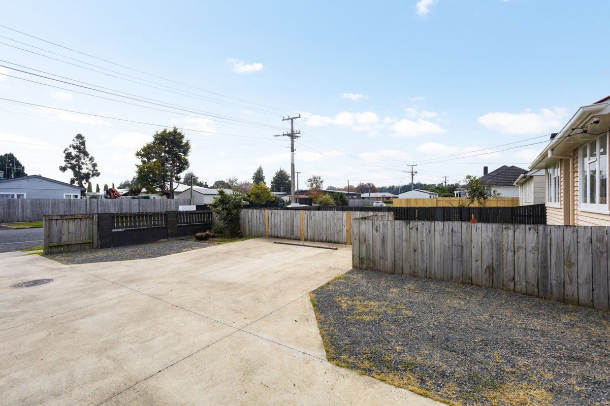 1/23 Grandview Road, Nawton, Hamilton - Carousel 14