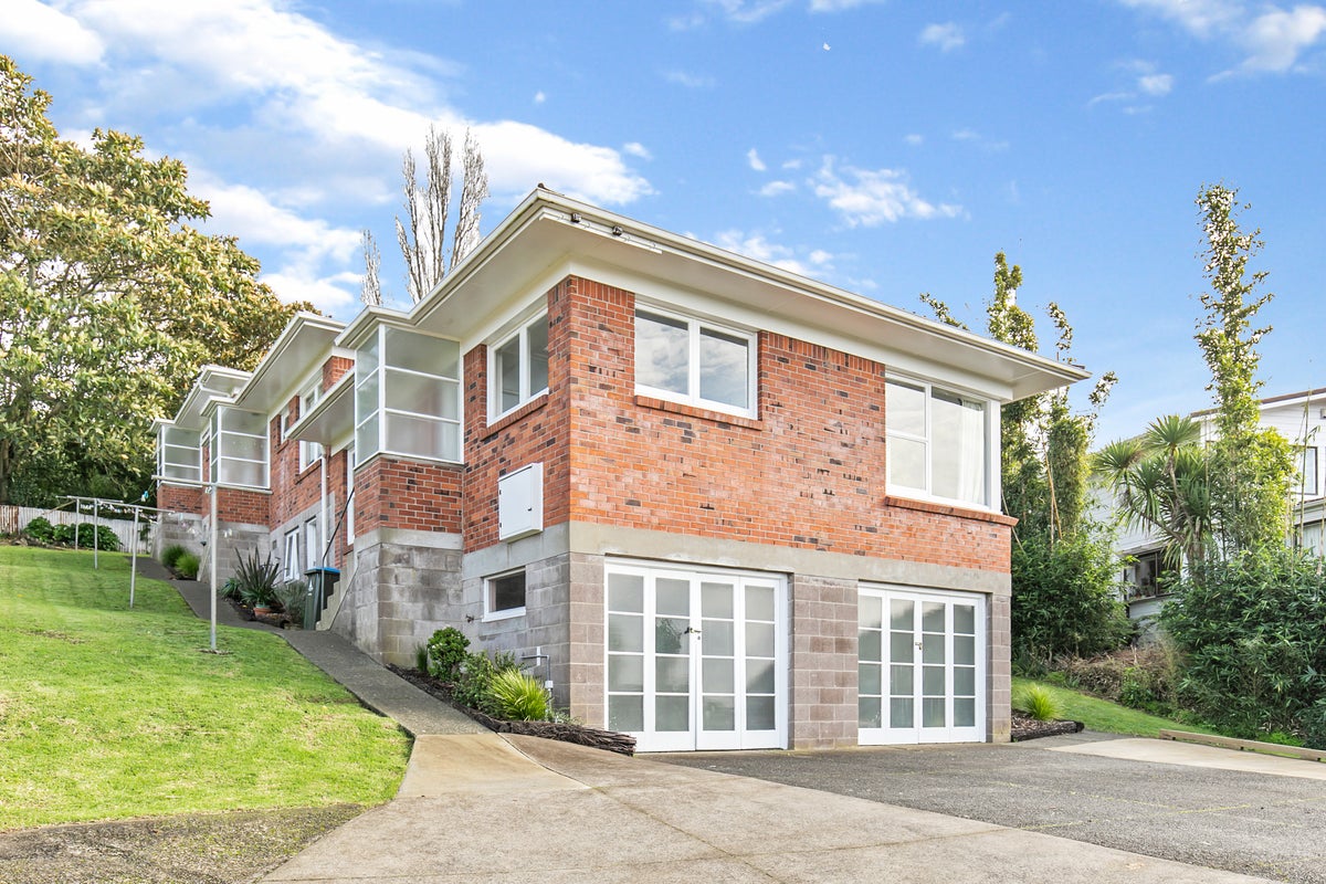 1/90 Ngapuhi Road, Remuera, Auckland - Carousel 1