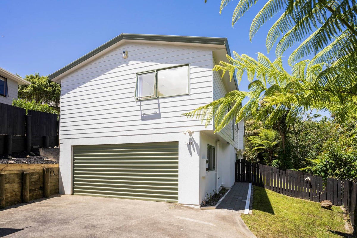 1/22 Marina Road, Torbay, Auckland - Carousel 1