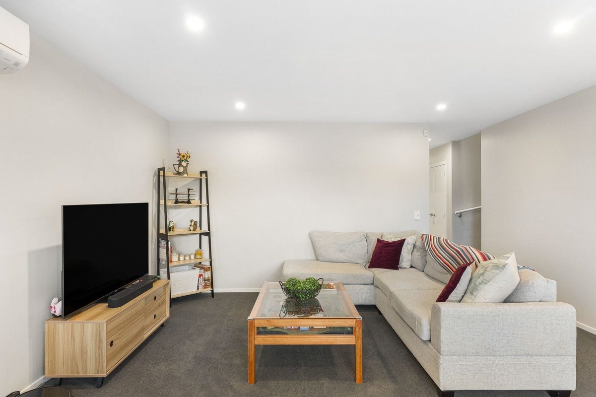 6/41 Main Road, Wainuiomata, Lower Hutt - Carousel 2