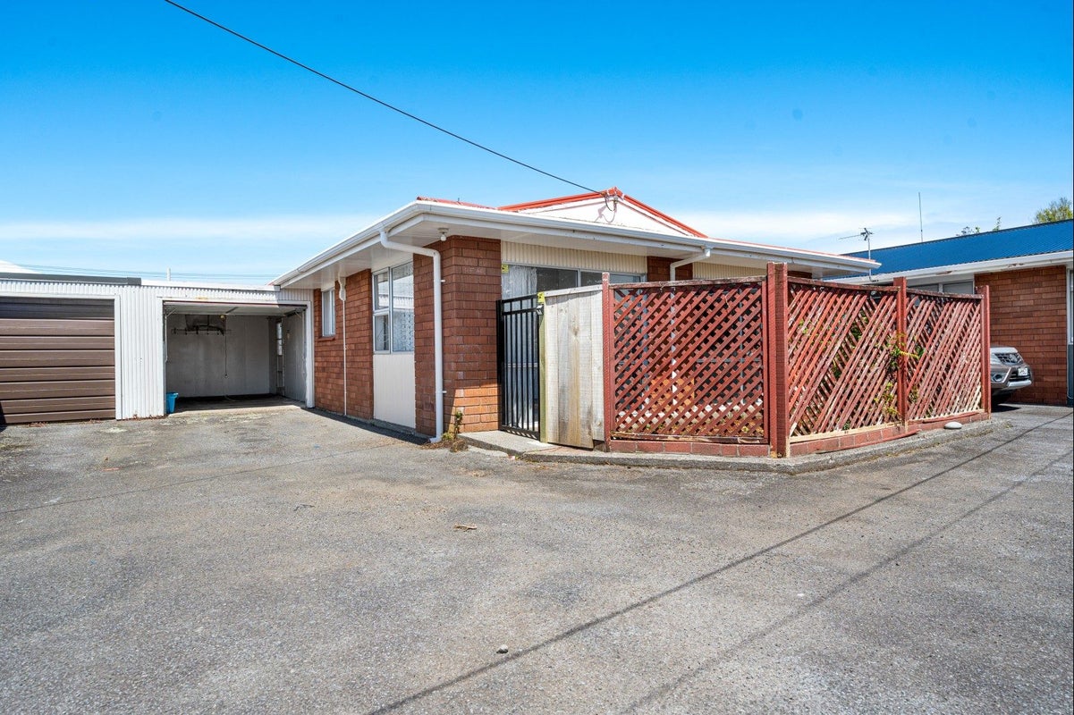 124C Govett Avenue, Frankleigh Park, New Plymouth, Taranaki - Carousel 1