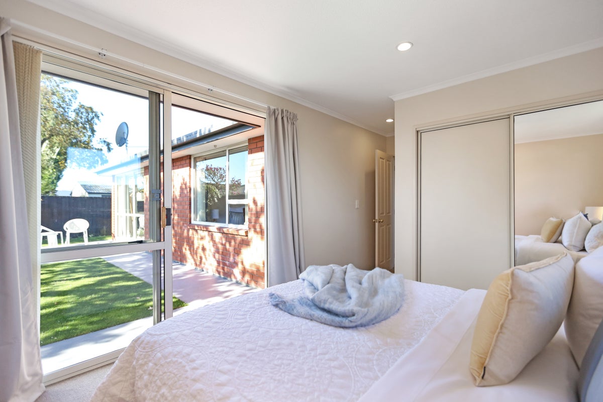 2/20 Derwent Street, Bryndwr, Christchurch - Carousel 2
