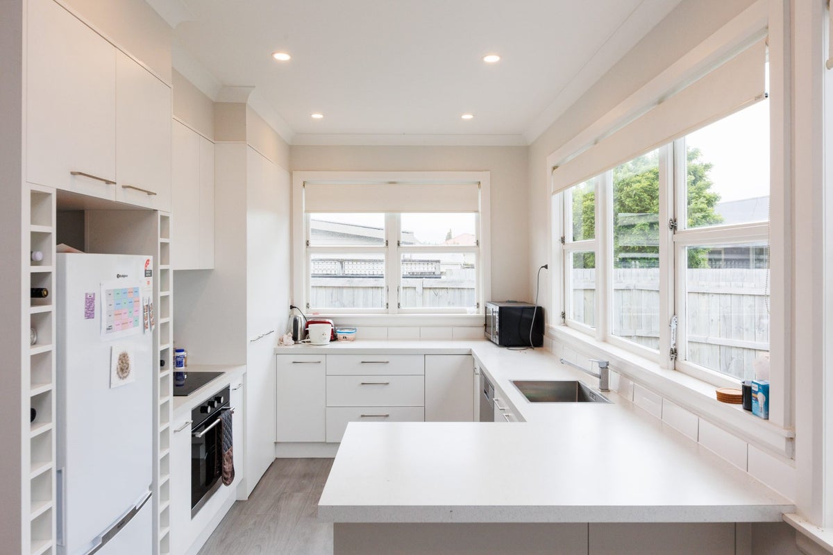 96 Ferguson Street, West End, Palmerston North - Carousel 2