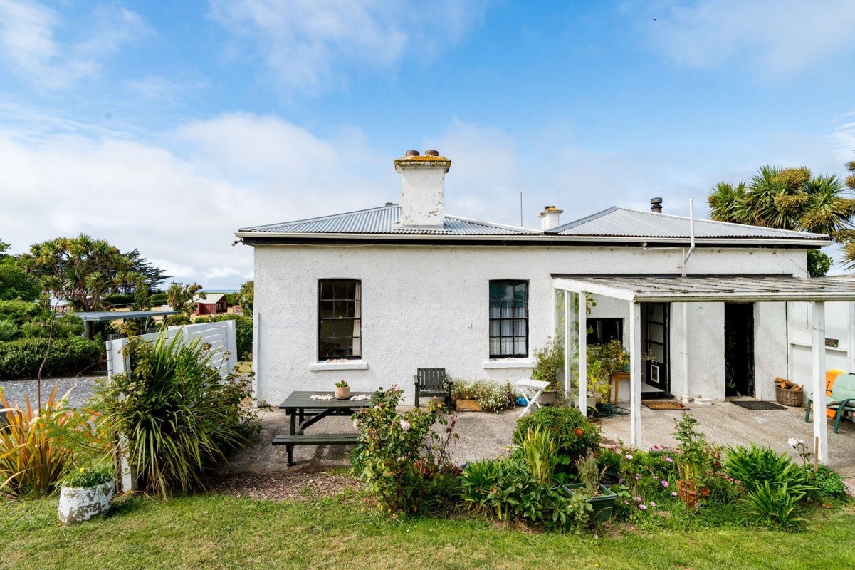 11 Dicksons Road, Kuri Bush, Brighton - Carousel 2