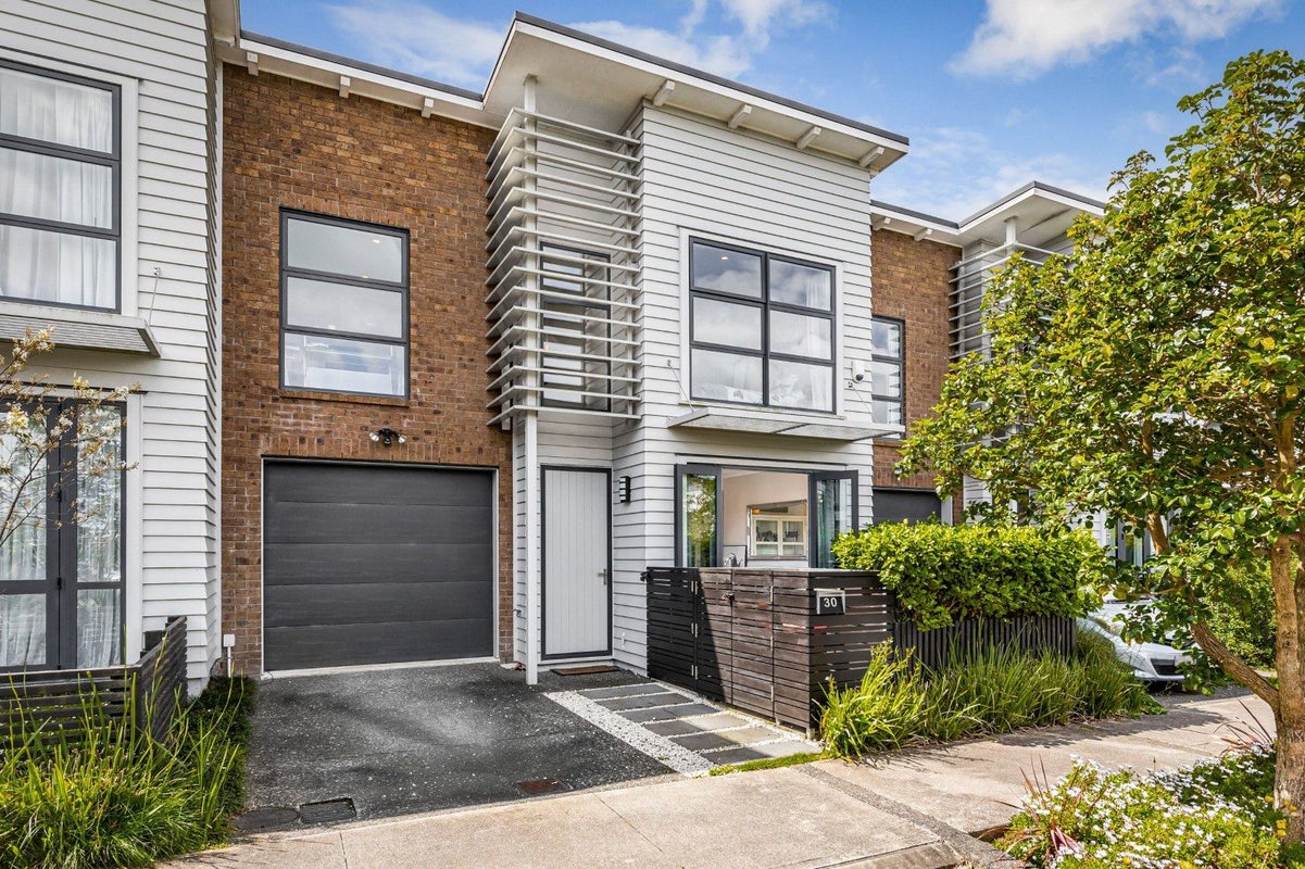 30 Rangihina Road, Hobsonville, Auckland - Carousel 1