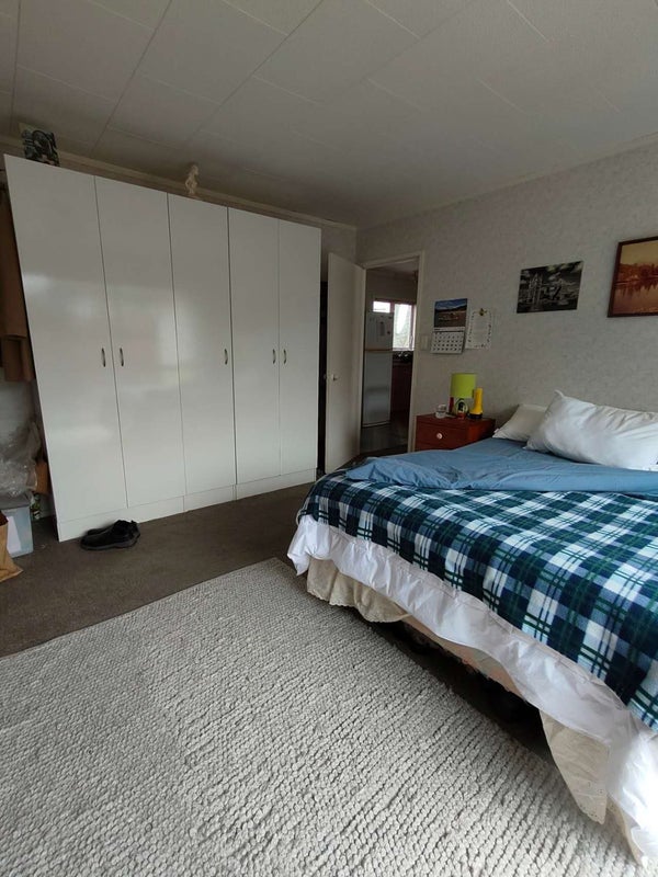 5 Struan Place, Highland Park, Auckland - Carousel 8