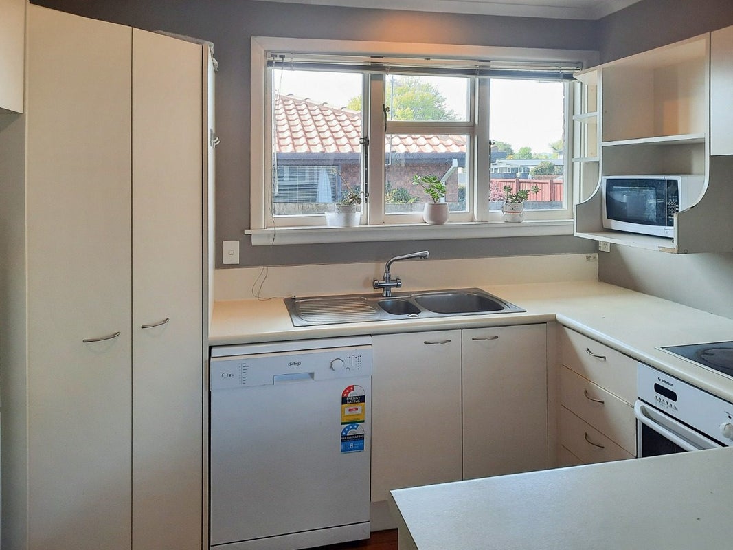 258 Harewood Road, Bishopdale, Christchurch - Carousel 2