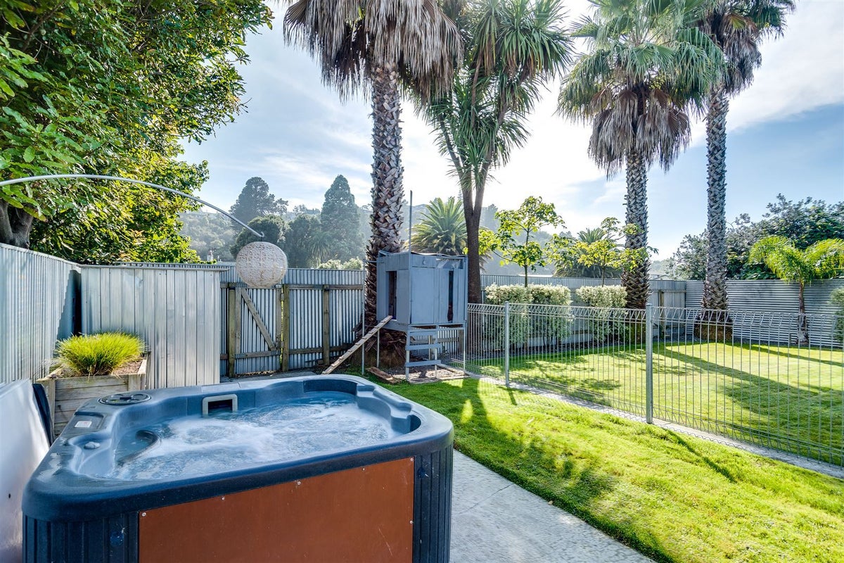 43 Sanders Avenue, Marewa, Napier - Carousel 2