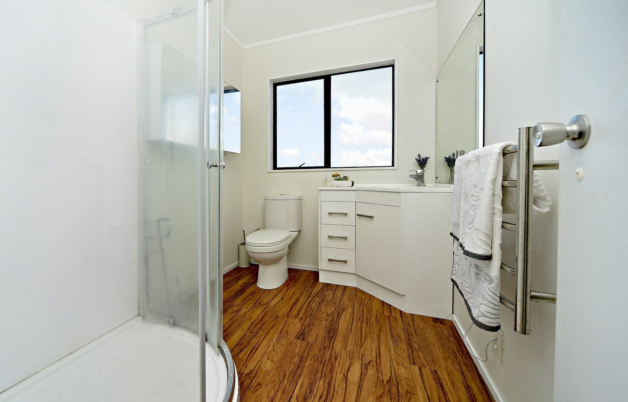 64A Vincent Street, Howick, Auckland - Carousel 13