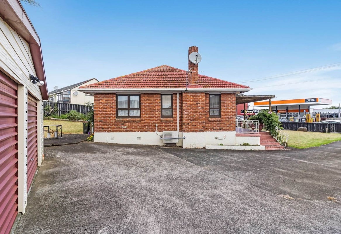 117 Stoddard Road, Wesley, Auckland - Carousel 6