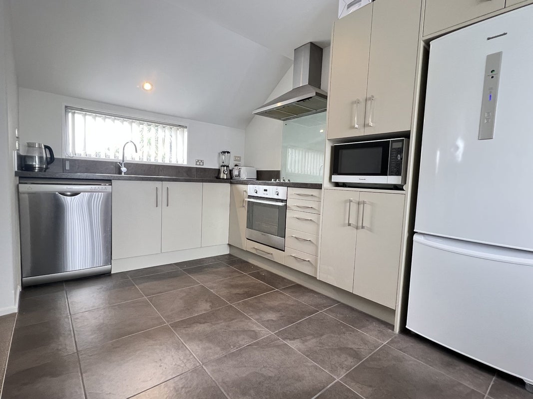 264H Stanmore Road, Richmond, Christchurch - Carousel 2