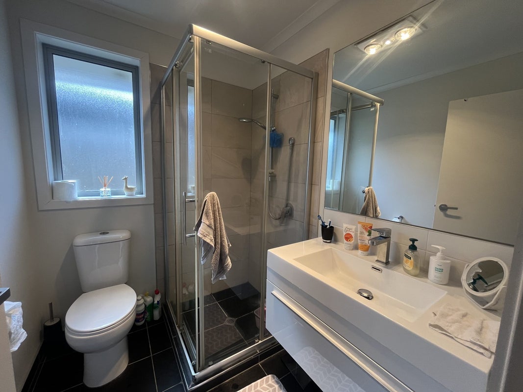 2/10 Mistry Place, Harrowfield, Hamilton - Carousel 6