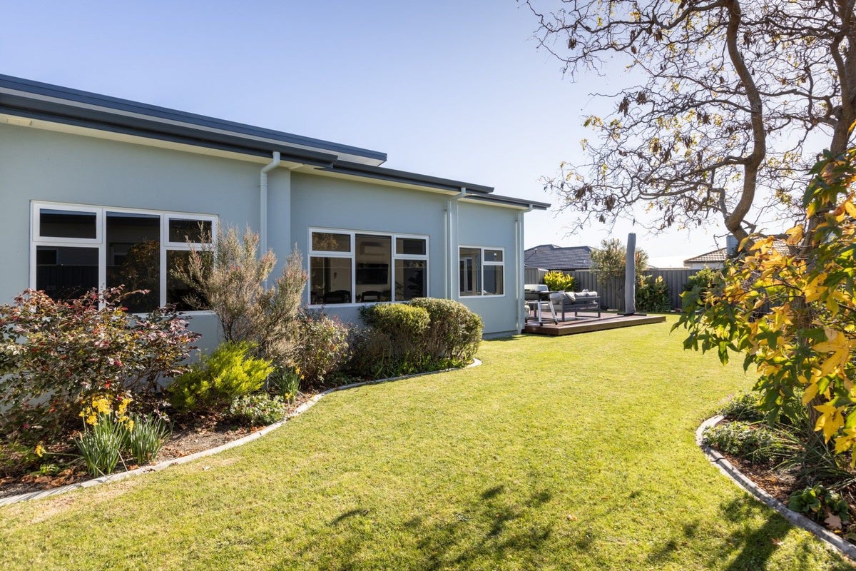 5 Waitaki Way, Poraiti, Napier - Carousel 2