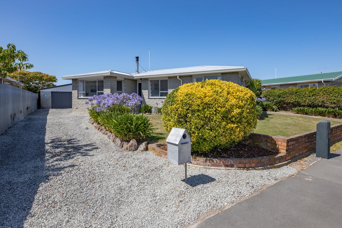24 Meon Street, Aranui, Christchurch - Carousel 17
