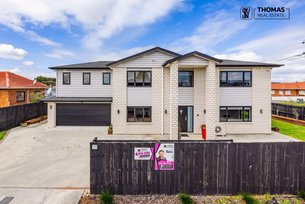76 Carruth Road, Papatoetoe, Auckland - Carousel 1